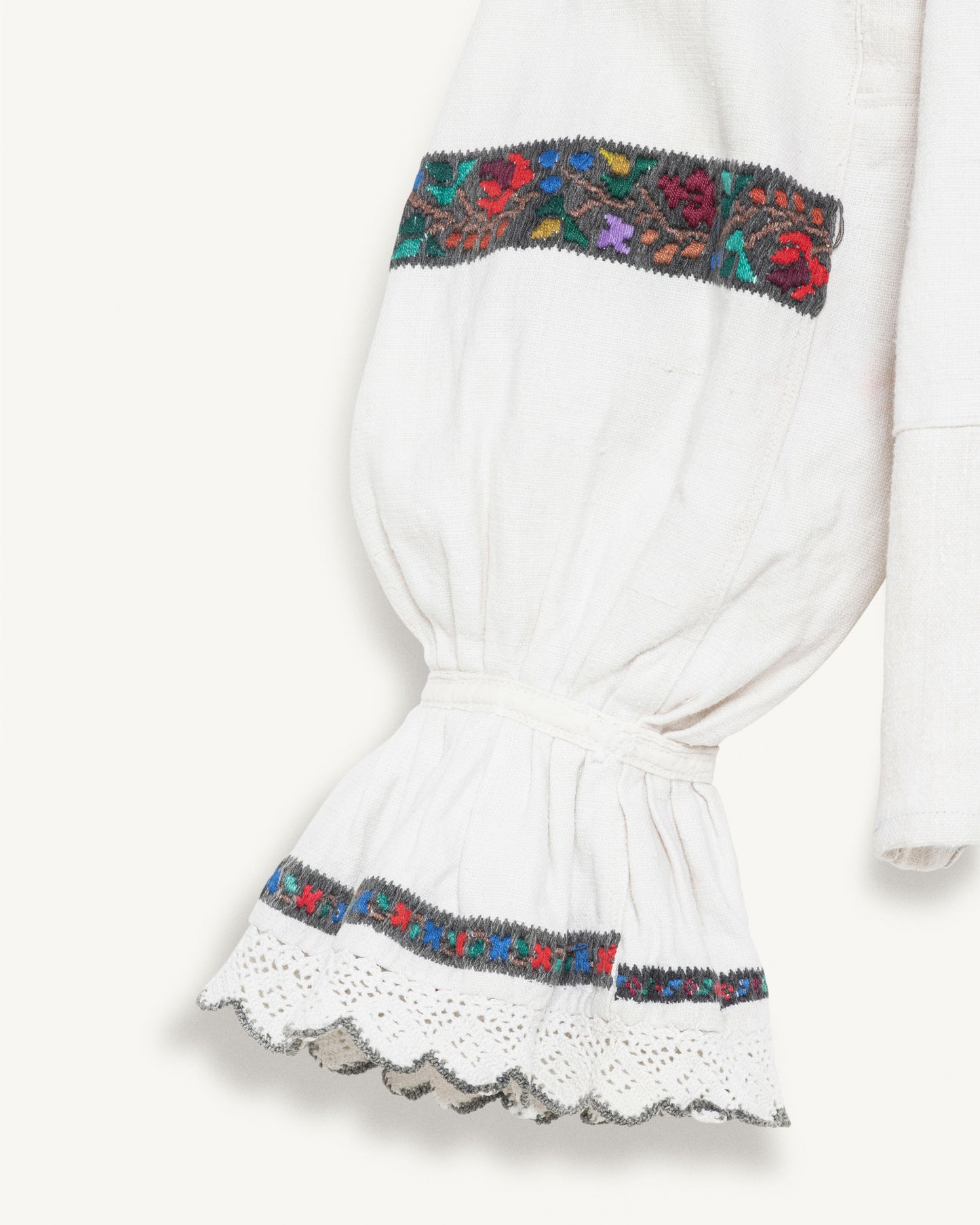 FALLON-blouse-roumaine-white-vintage-women-luxury-clothing-rare-fashion-curated-art00001