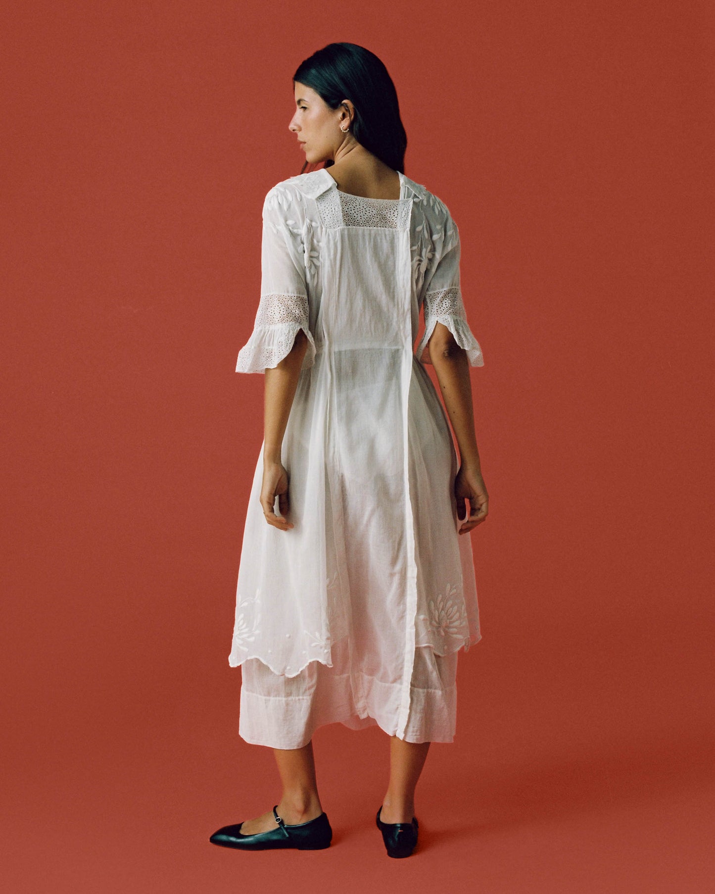 FALLON-dress-white-coton-vintage-women-luxury-clothing-rare-fashion-curated-art-collection