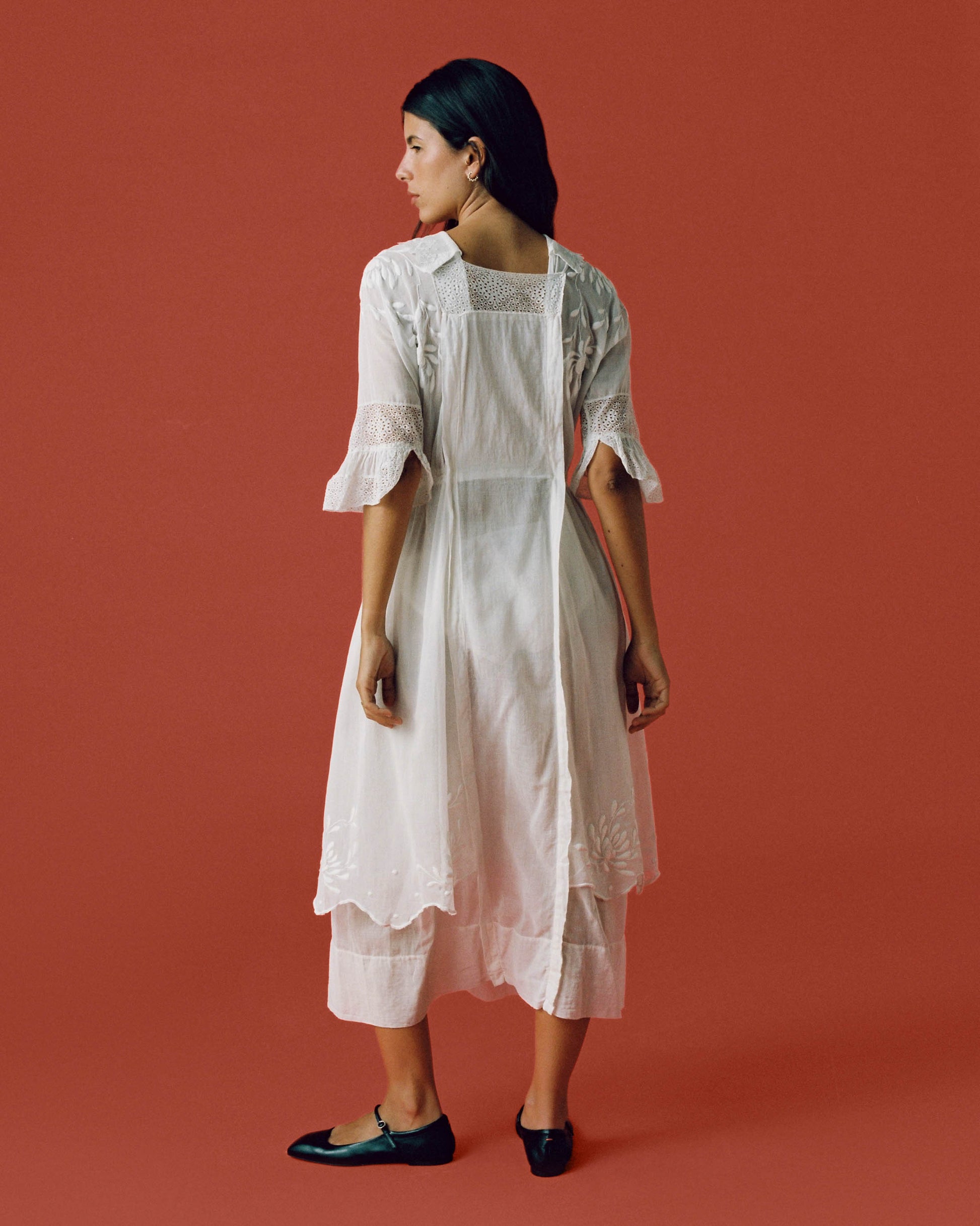 FALLON-dress-white-coton-vintage-women-luxury-clothing-rare-fashion-curated-art-collection