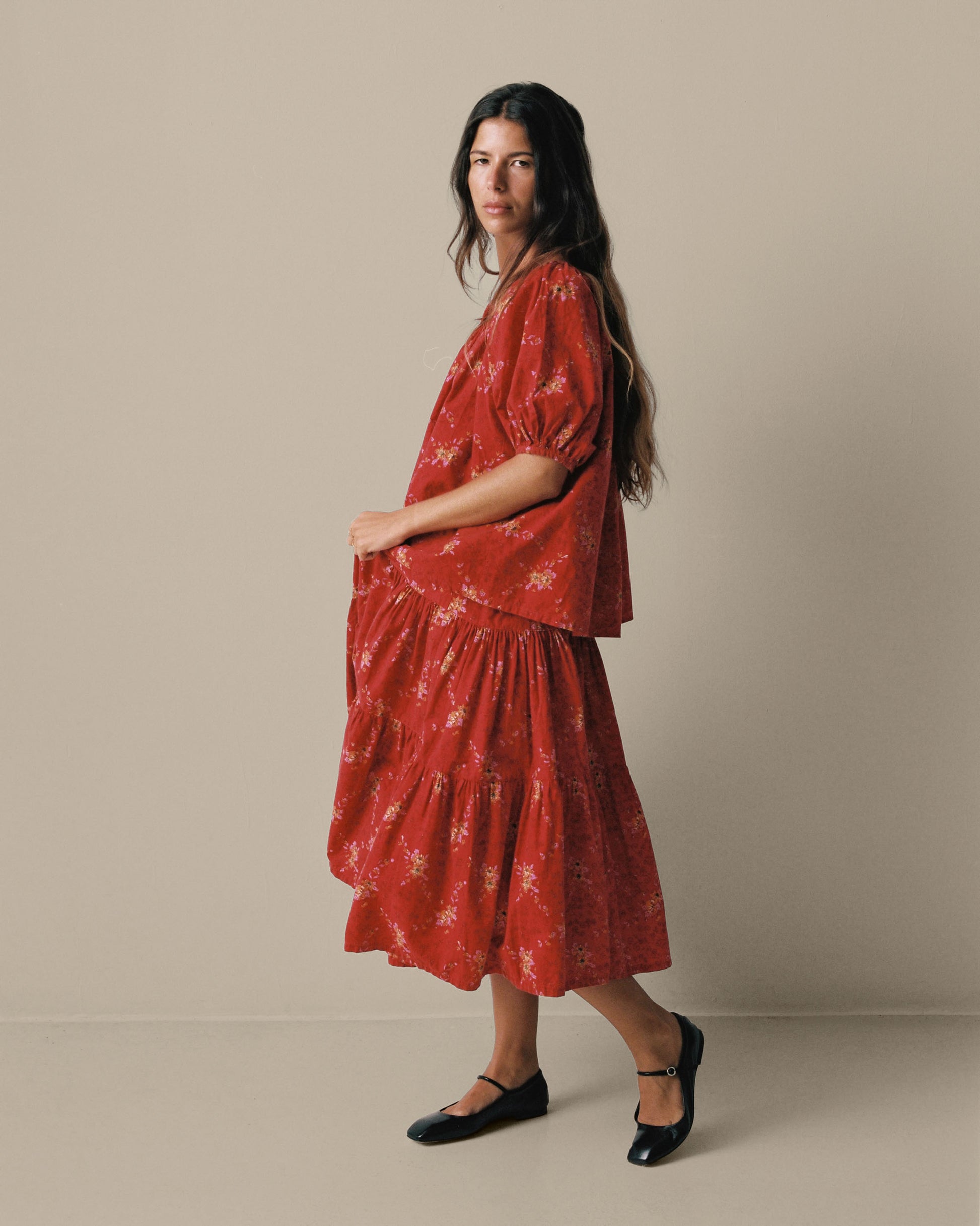 FALLON-set-skirt-blouse-charles demery-red-vintage-women-luxury-clothing-rare-fashion-curated-art