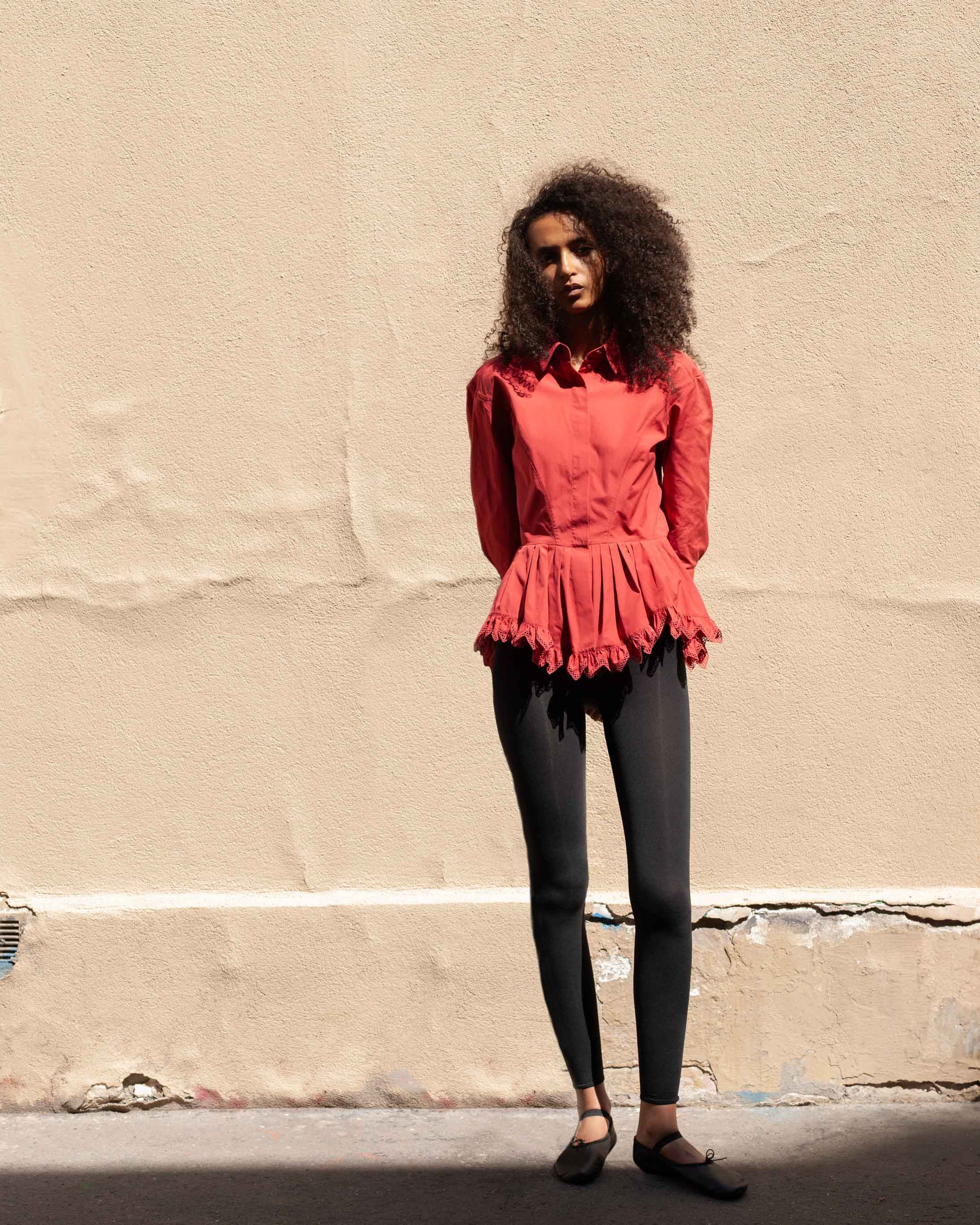 FALLON-shirt-alaia-red-popeline-classic-vintage-women-luxury-clothing-rare-fashion-curated-art-collection00002