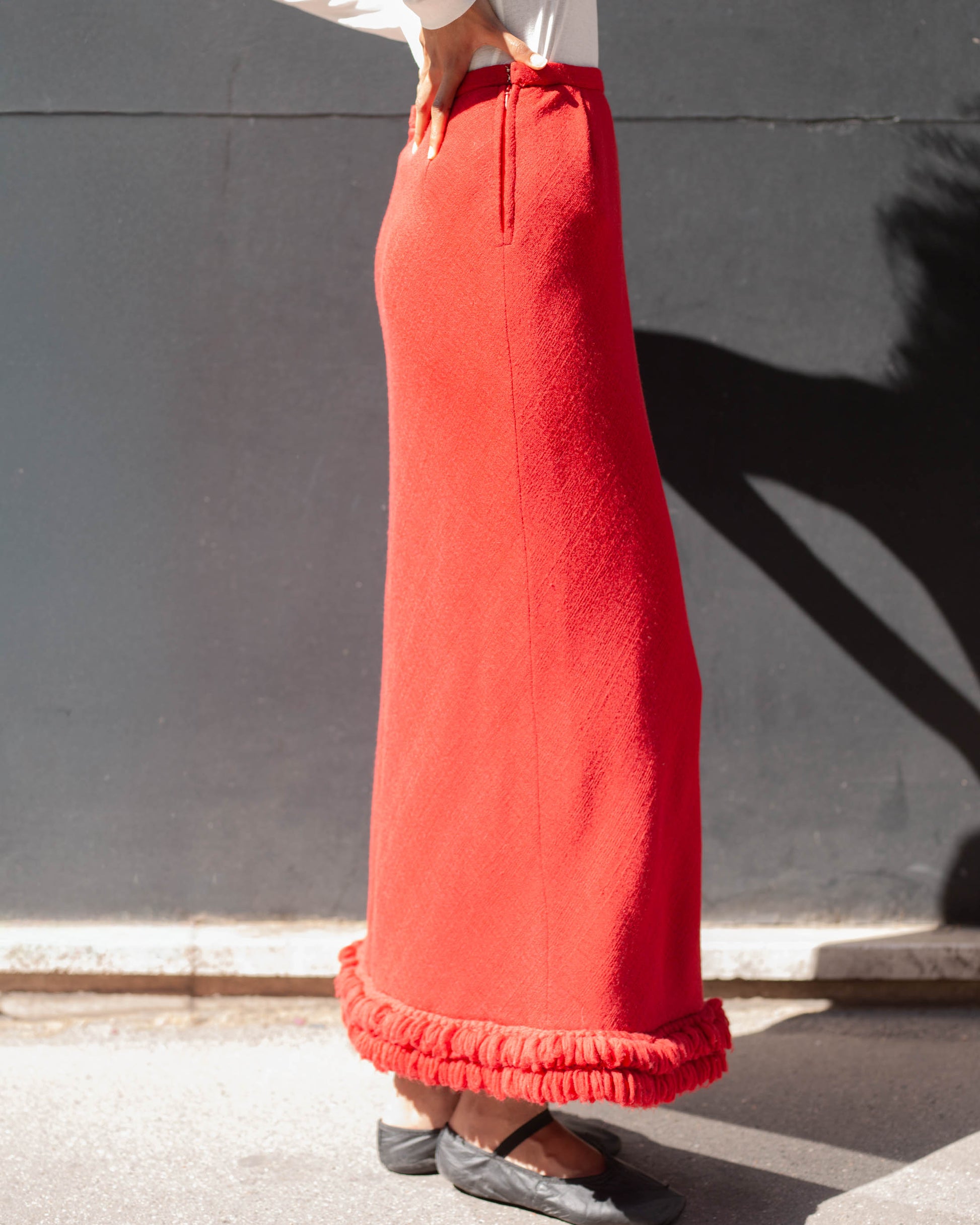 FALLON-skirt-hermes-red-wool-vintage-women-luxury-clothing-rare-fashion-curated-art-collection00001