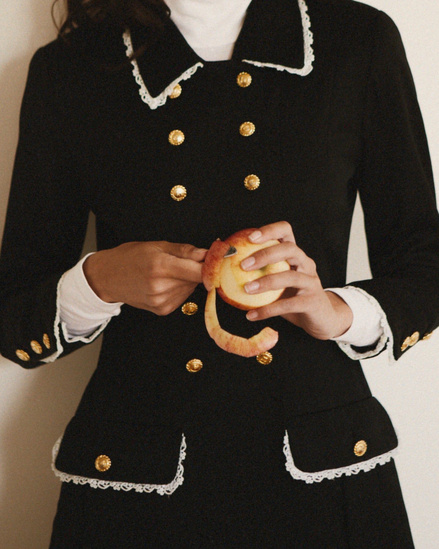 FALLON-suit-chanel-Karl-Lagerfeld-classic-vintage-women-luxury-clothing-rare-fashion-curated-art-collection00001