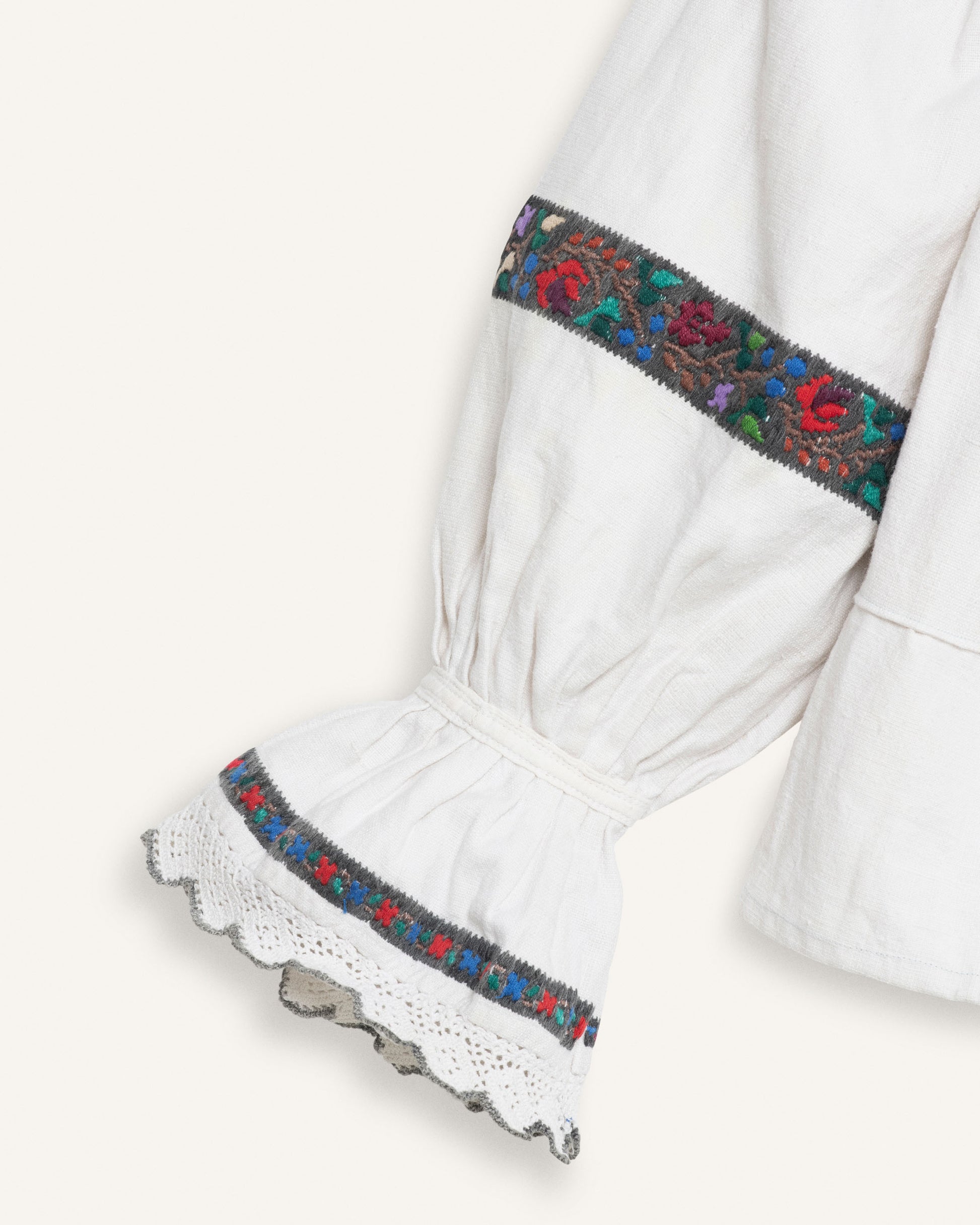 FALLON-blouse-roumaine-white-vintage-women-luxury-clothing-rare-fashion-curated-art00001