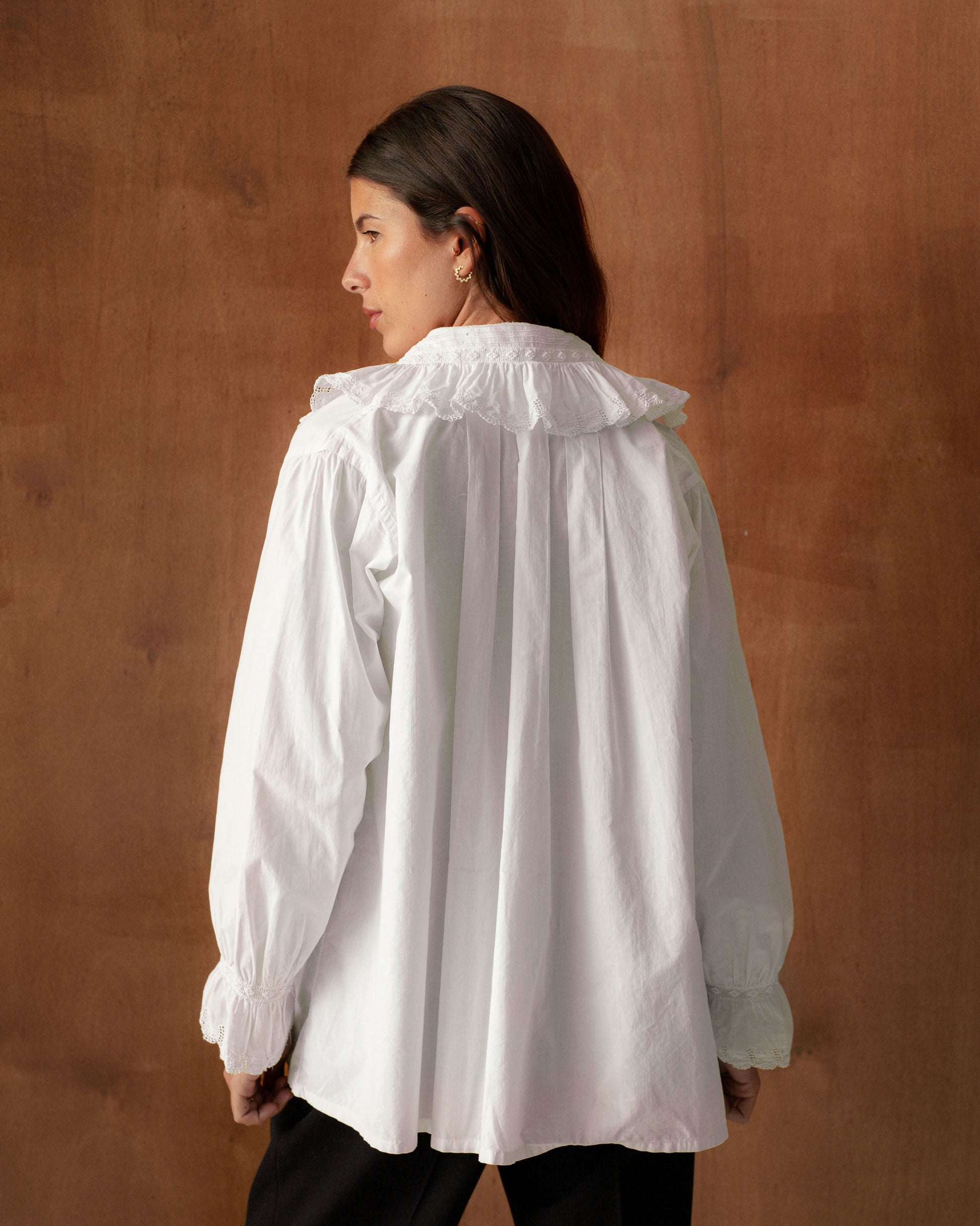 FALLON-chemise-antique-francaise-vintage-women-luxury-clothing-rare-fashion-curated-art