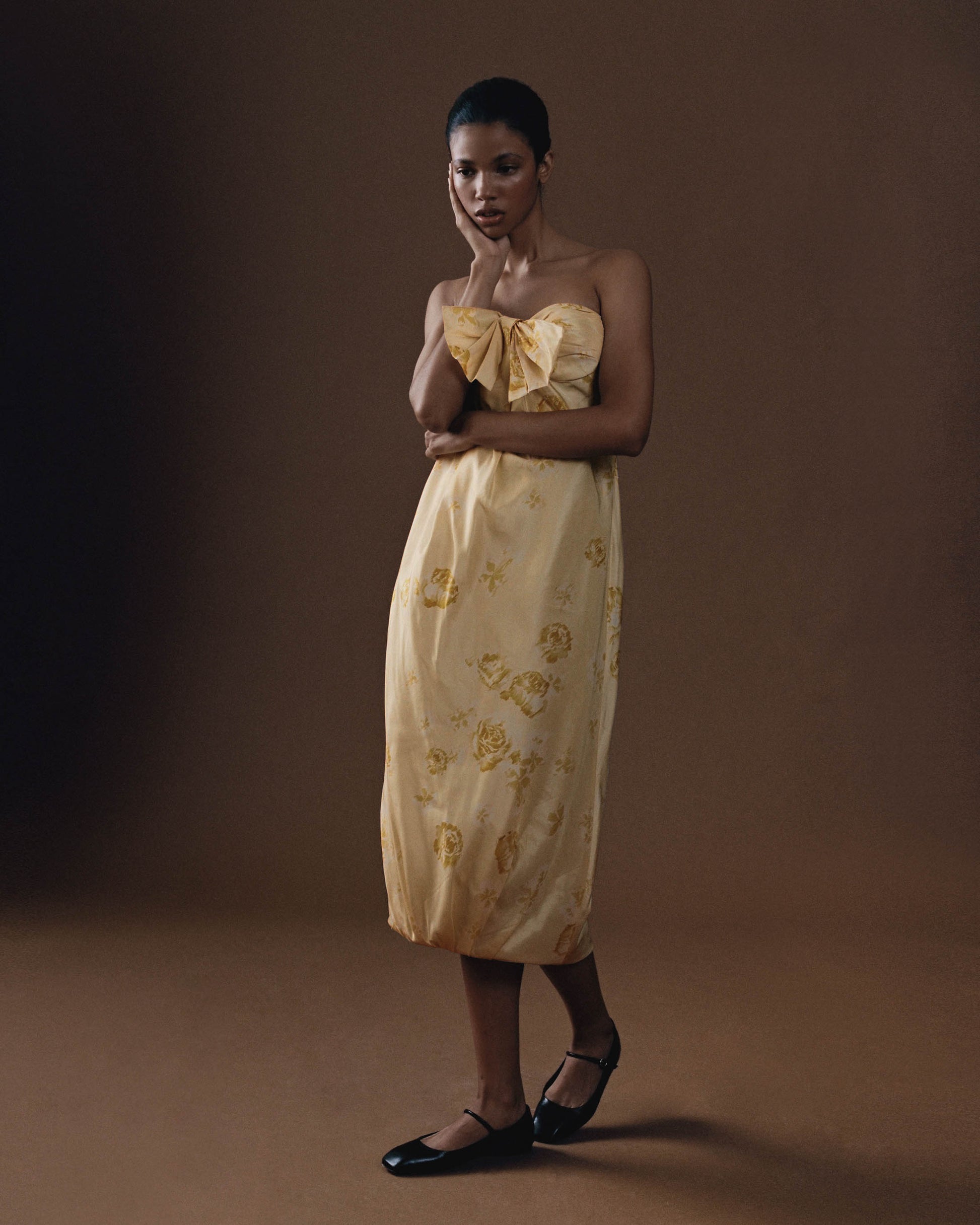 FALLON-dress-giambatista valli-yellow-silk-vintage-women-luxury-clothing-rare-fashion-curated-art-collection
