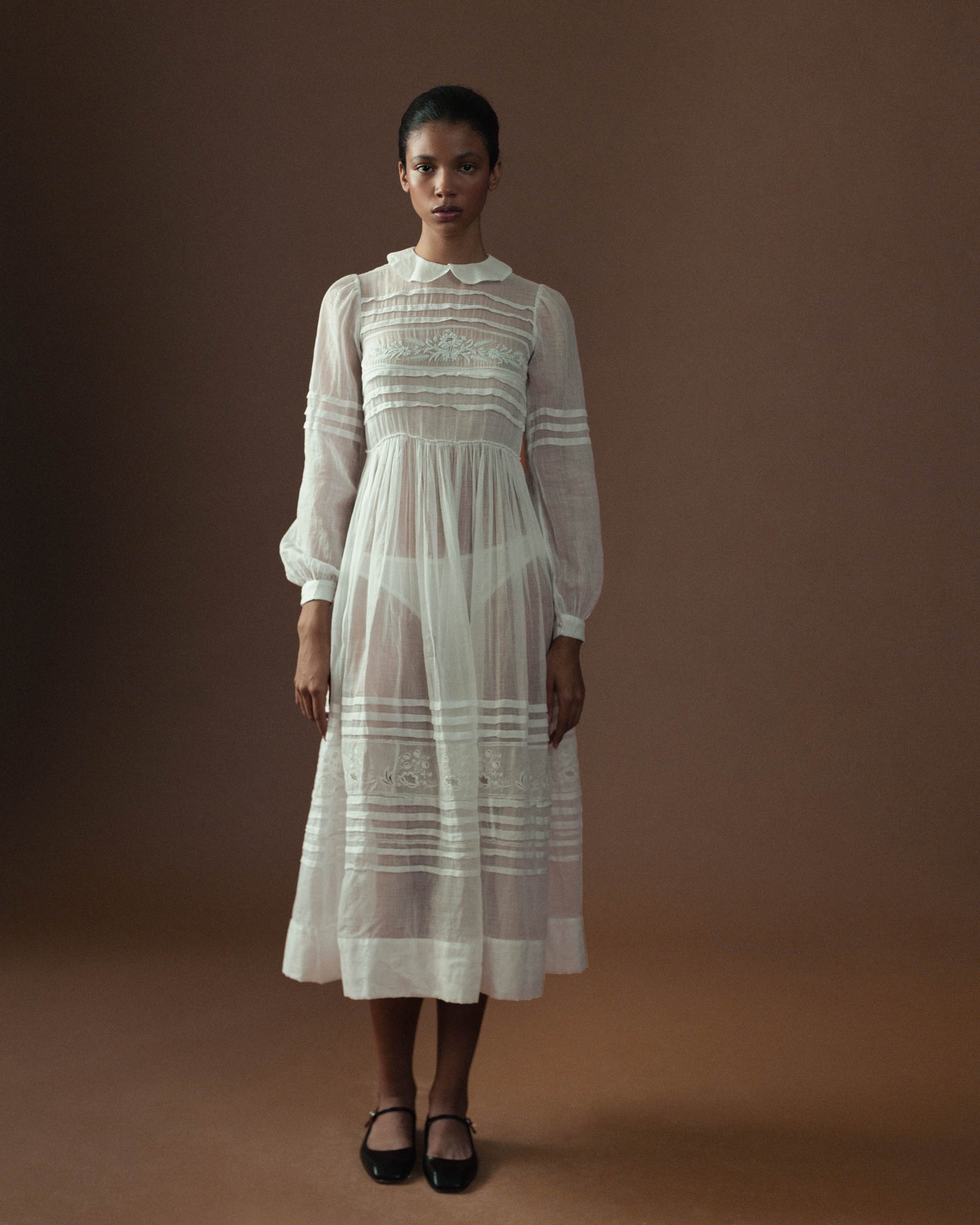 FALLON-robe-blanc-coton-vintage-luxe-rare-mode-collection-femme00003