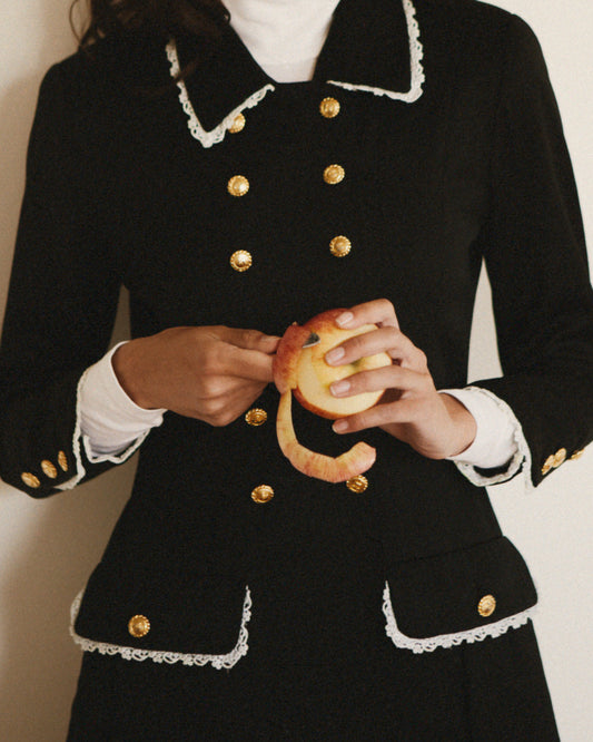 FALLON-suit-chanel-Karl-Lagerfeld-classic-vintage-women-luxury-clothing-rare-fashion-curated-art-collection00001