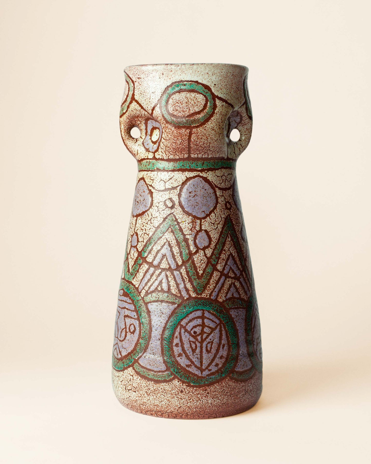 FALLON-vase-accolay-ceramic-vintage-women-luxury-clothing-rare-fashion-curated-art-collection